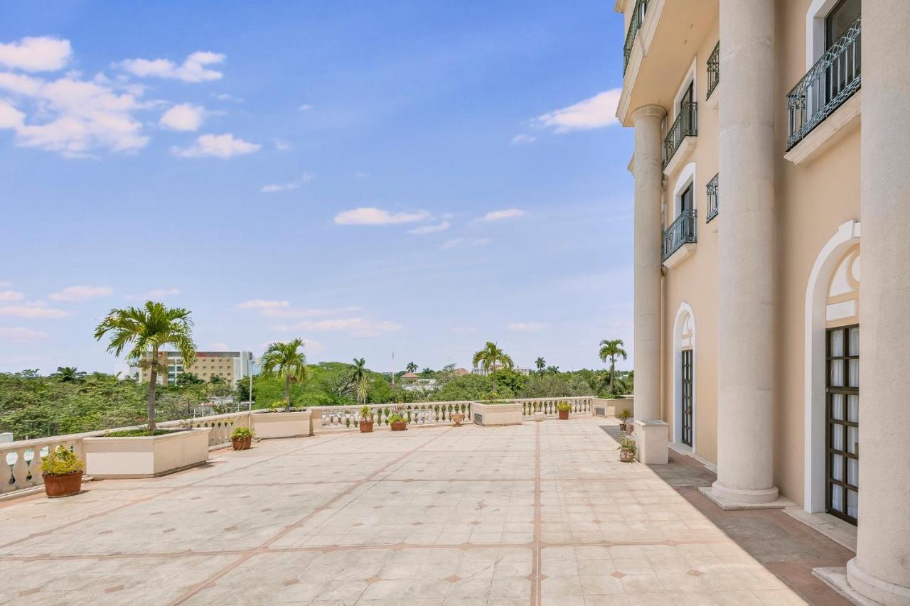 Fiesta Americana Merida Mérida Exterior foto Rooftop Terrace